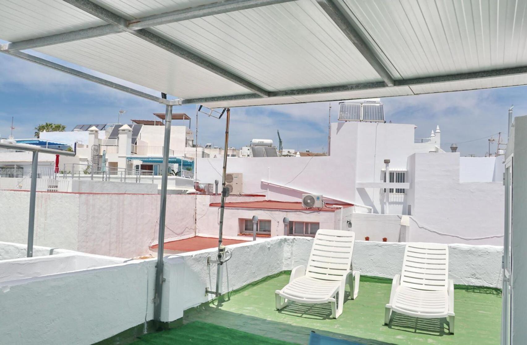 Habitacion Velarde Conil De La Frontera Exterior photo